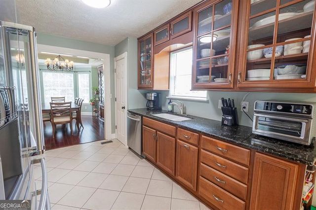 3880 Byrnwycke Drive, Buford, GA 30519