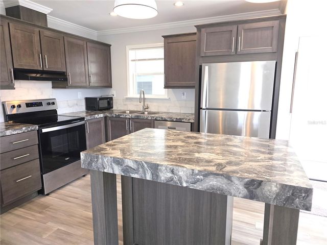 236 WOLVERINE AVENUE, North Port, FL 34287