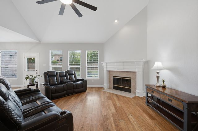 8901 Bear Creek Drive, Mckinney, TX 75072