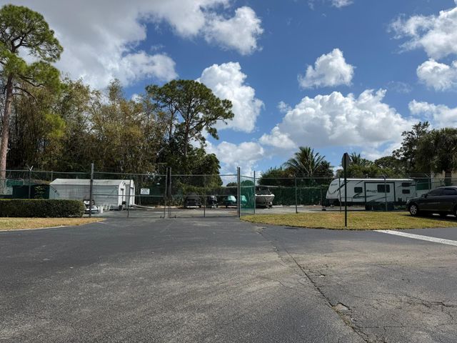 222 Foxtail Drive I, Greenacres, FL 33415