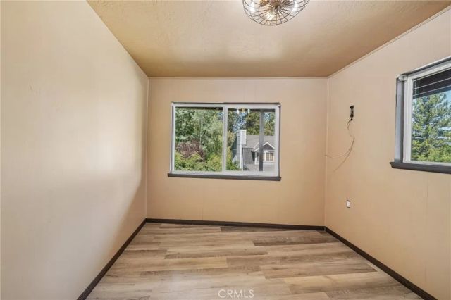 944 Knickerbocker Road, Big Bear Lake, CA 92315