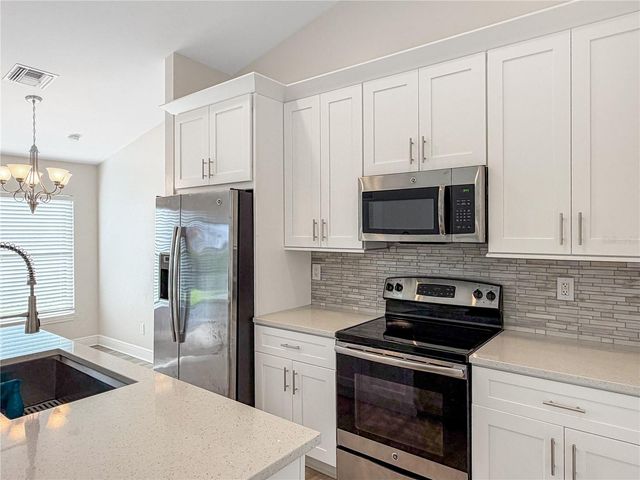 629 NW 17TH PLACE, Cape Coral, FL 33993