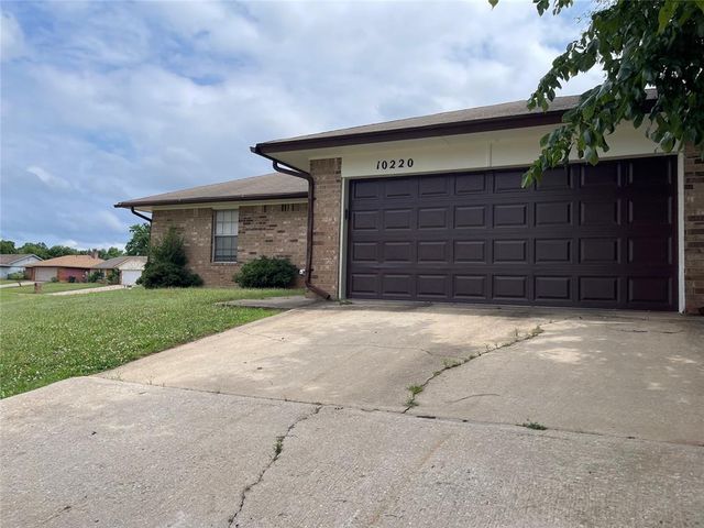 10220 Isaac Drive, Midwest City, OK 73130