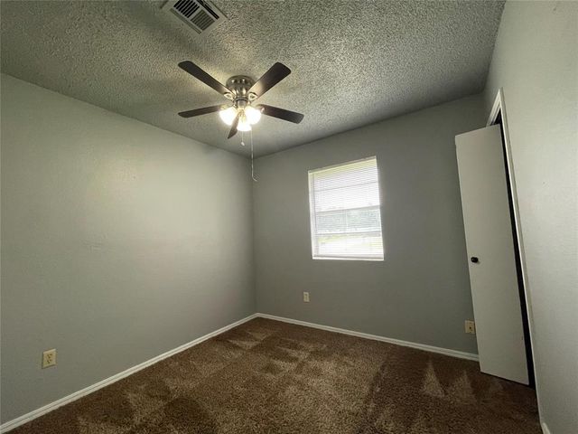 10220 Isaac Drive, Midwest City, OK 73130