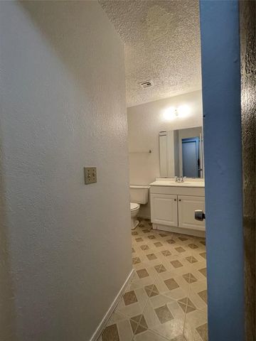 10220 Isaac Drive, Midwest City, OK 73130