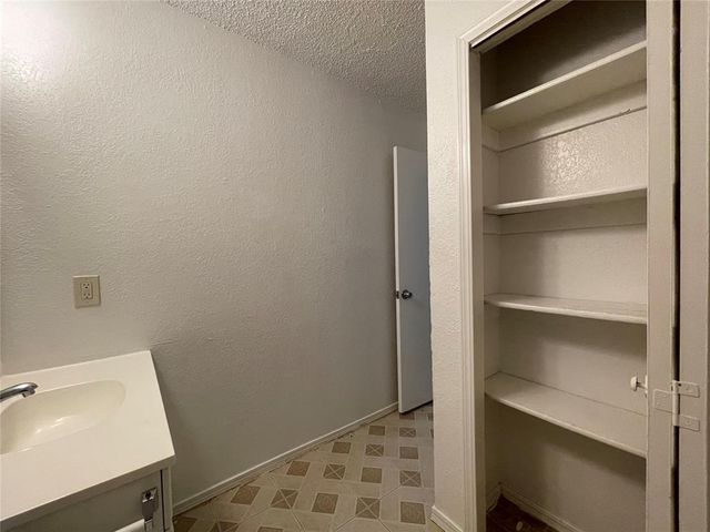 10220 Isaac Drive, Midwest City, OK 73130