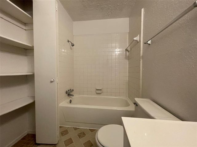 10220 Isaac Drive, Midwest City, OK 73130