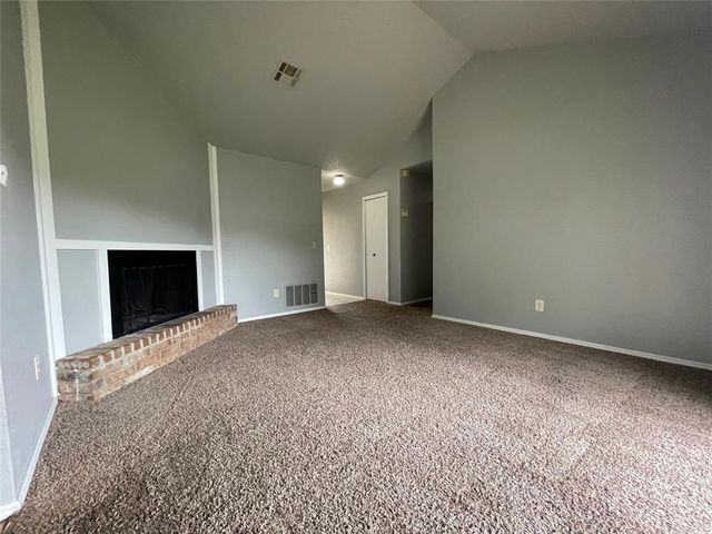 10220 Isaac Drive, Midwest City, OK 73130