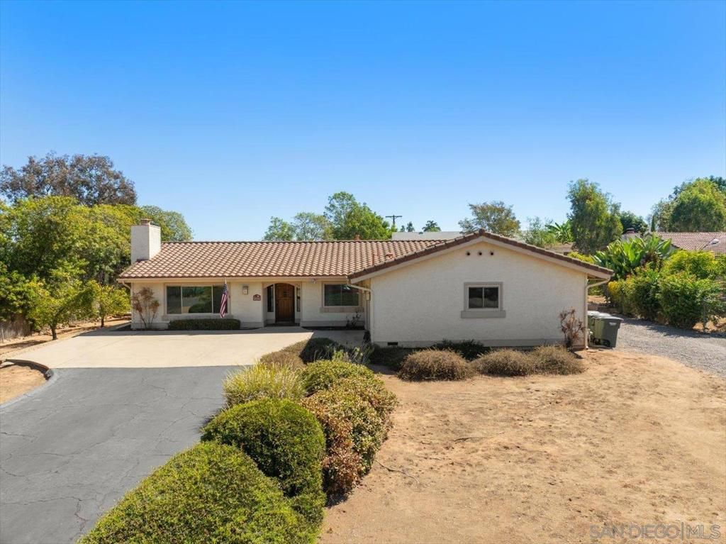 1970 Rohn Rd, Escondido, CA 92025 — exterior