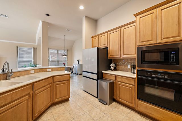 15901 Royal Ashdown DR, Austin, TX 78717