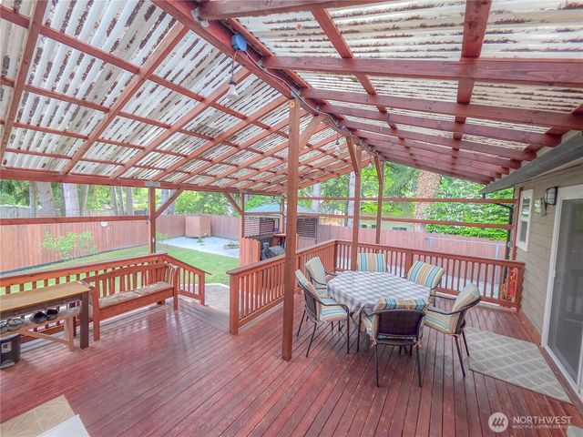 2420 166th Place SE, Bothell, WA 98012