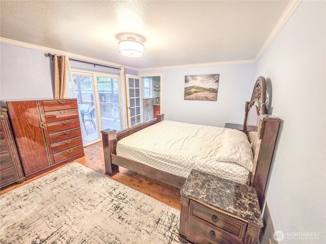 2420 166th Place SE, Bothell, WA 98012