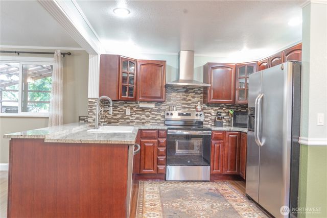 2420 166th Place SE, Bothell, WA 98012