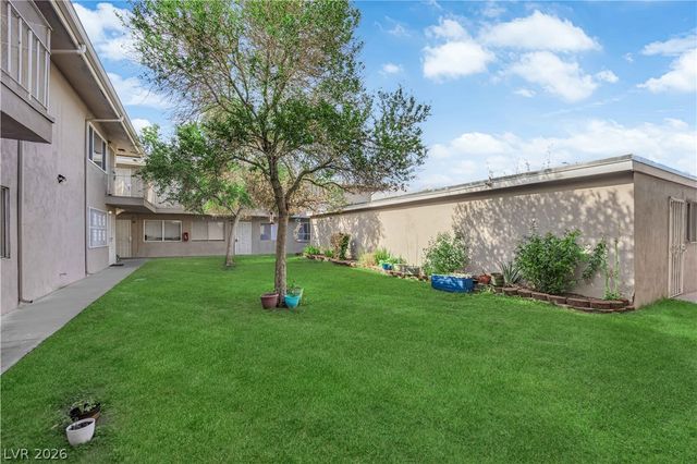 304 Orland Street 53, Las Vegas, NV 89107