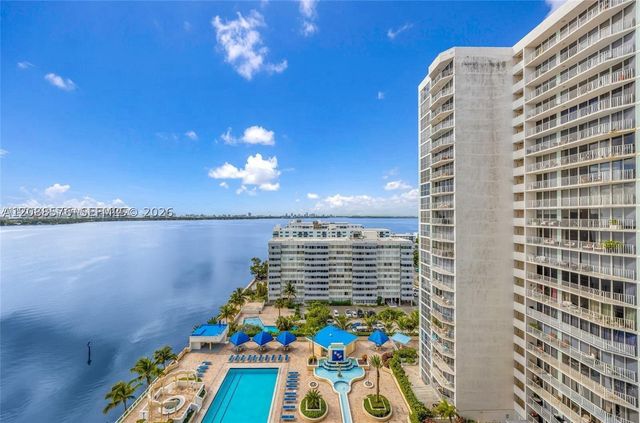 7601 E Treasure Dr 1722, North Bay Village, FL 33141
