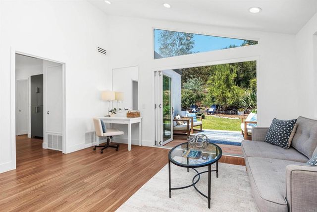 1766 Hill Top Lane, Encinitas, CA 92024