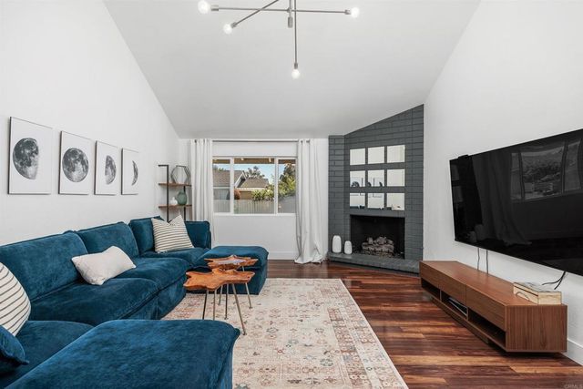 1766 Hill Top Lane, Encinitas, CA 92024