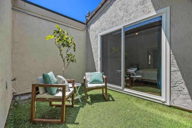 1766 Hill Top Lane, Encinitas, CA 92024