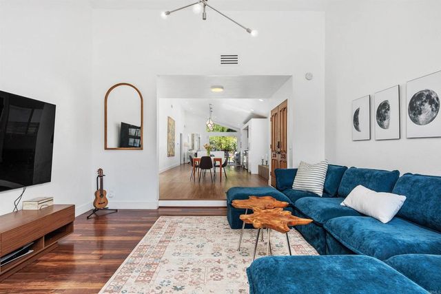 1766 Hill Top Lane, Encinitas, CA 92024