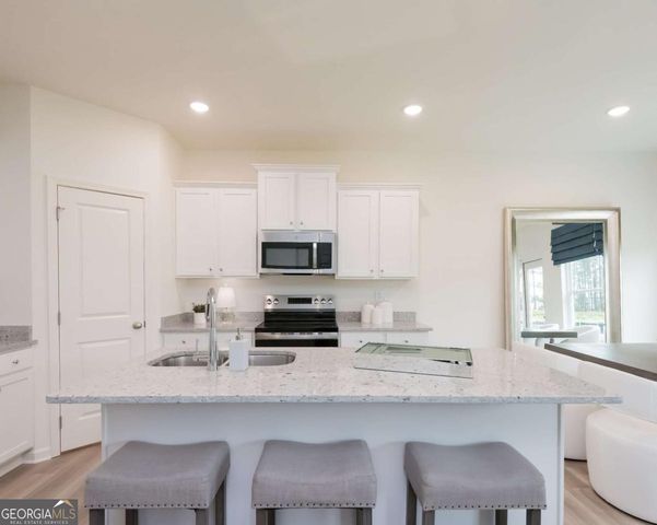 2540 RIVERSIDE Road, Conyers, GA 30013