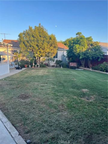4257 Pixie Avenue, Lakewood, CA 90712