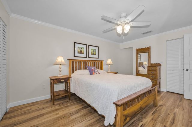 1601 43RD STREET N 143, St Petersburg, FL 33713