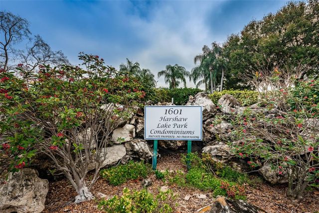 1601 43RD STREET N 143, St Petersburg, FL 33713