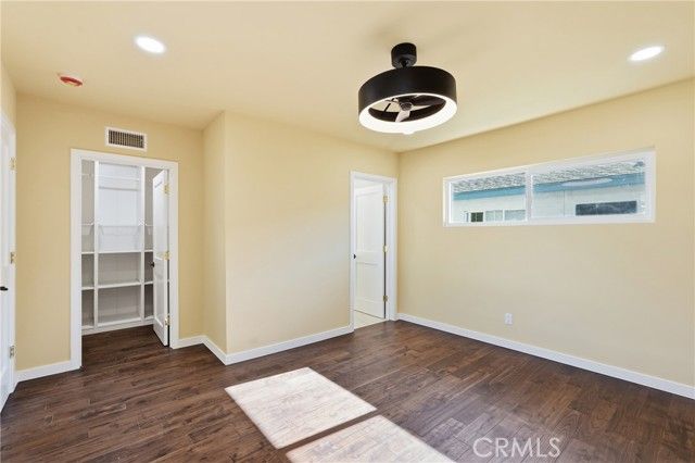 8008 Greenbush Avenue, Panorama City (los Angeles), CA 91402