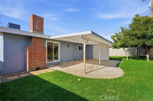 8008 Greenbush Avenue, Panorama City (los Angeles), CA 91402