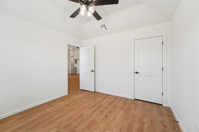 2224 Los Angeles Avenue, Edmond, OK 73034