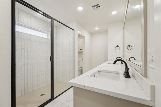 2224 Los Angeles Avenue, Edmond, OK 73034