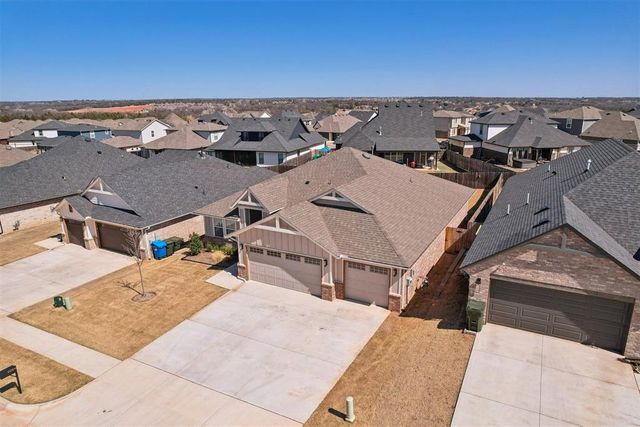 2224 Los Angeles Avenue, Edmond, OK 73034