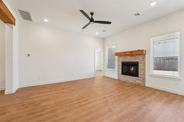 2224 Los Angeles Avenue, Edmond, OK 73034