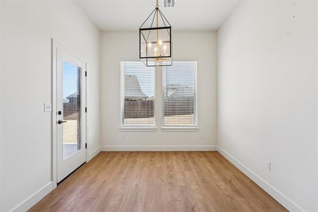 2224 Los Angeles Avenue, Edmond, OK 73034