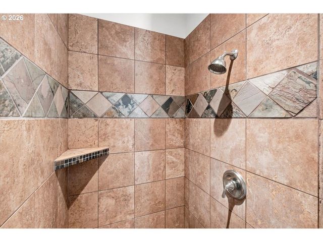 1096 8TH Ave, Albany, OR 97321