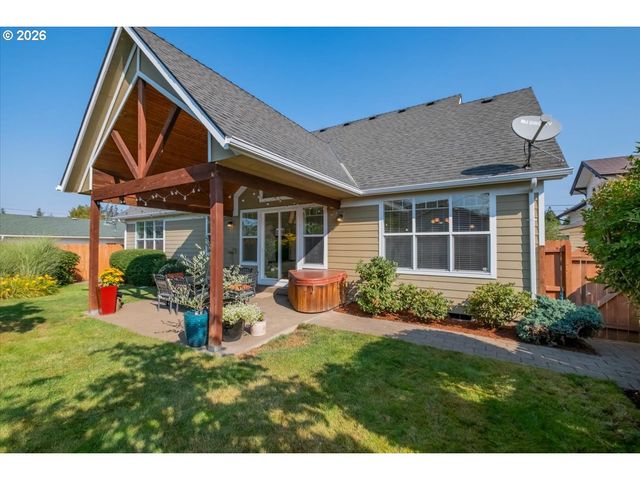 1096 8TH Ave, Albany, OR 97321