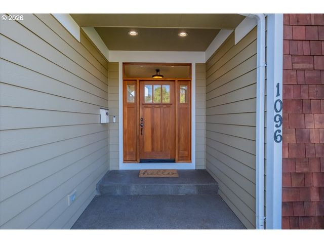 1096 8TH Ave, Albany, OR 97321
