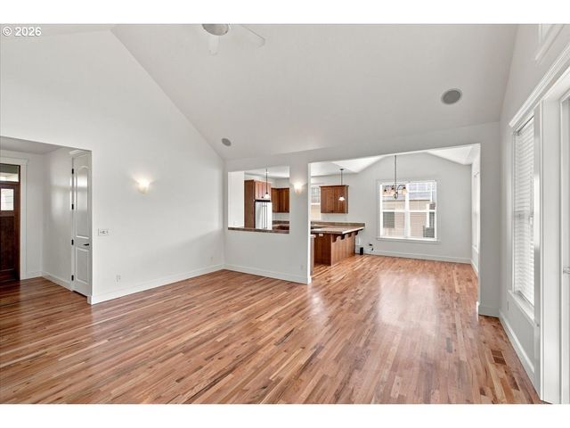 1096 8TH Ave, Albany, OR 97321