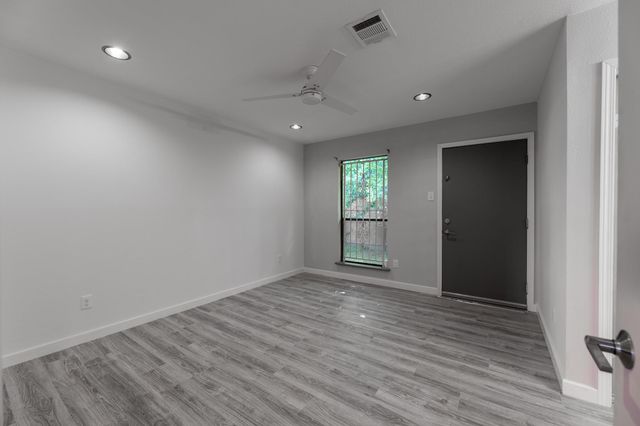 3253 Francis Street, Houston, TX 77004