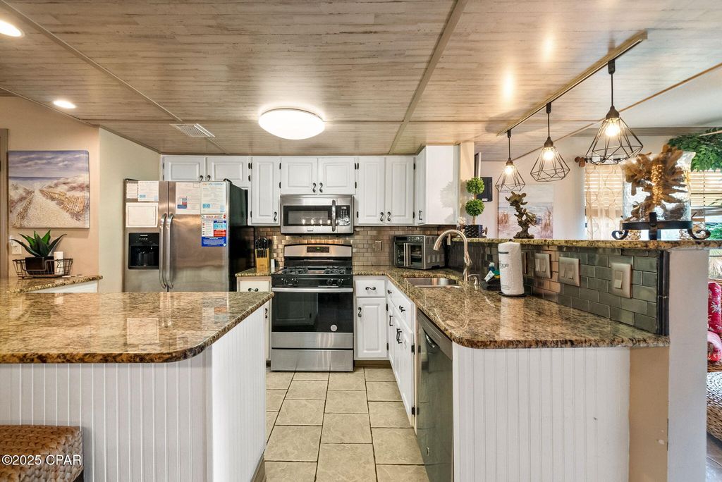 Image 9 of property listing at 100 Gulf Highlands Boulevard, Panama City Beach, FL 32407