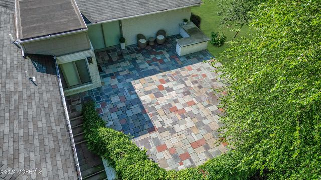 7 S Lakeview Drive, Jackson, NJ 08527