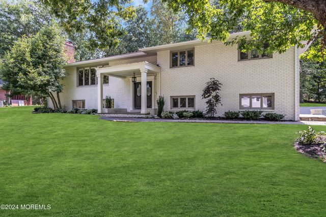 7 S Lakeview Drive, Jackson, NJ 08527