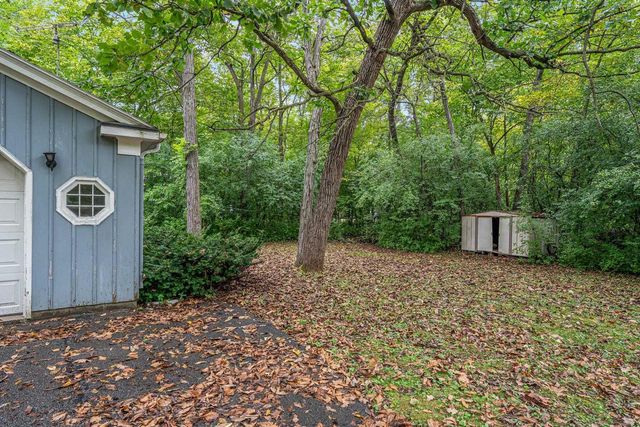25 LULLABYE ROAD, Oshkosh, WI 54904