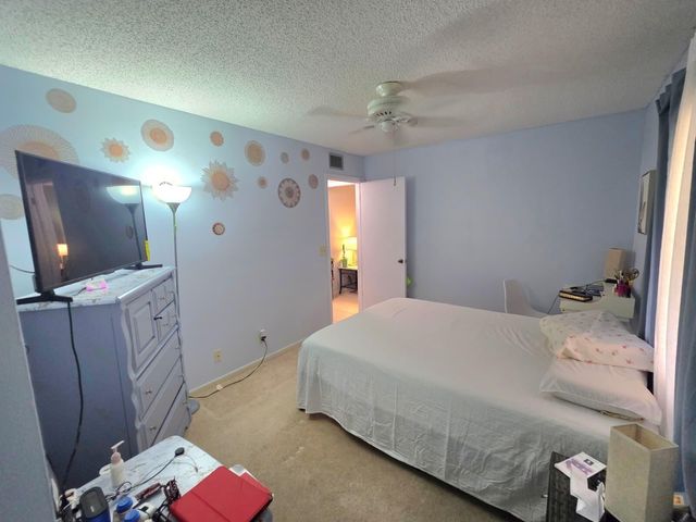 208 Pine Hov Circle A-2, Greenacres, FL 33463