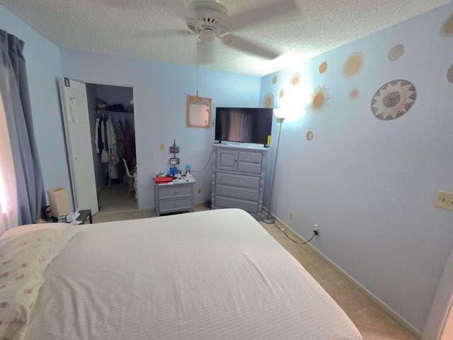 208 Pine Hov Circle A-2, Greenacres, FL 33463