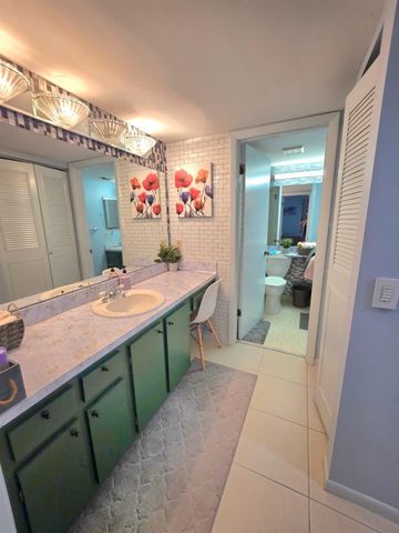 208 Pine Hov Circle A-2, Greenacres, FL 33463