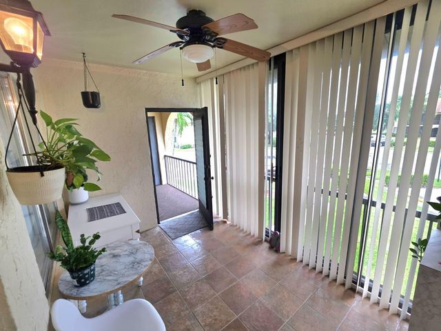 208 Pine Hov Circle A-2, Greenacres, FL 33463