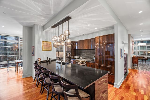 333 N Canal Street 1408, Chicago, IL 60606