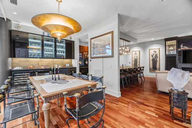 333 N Canal Street 1408, Chicago, IL 60606