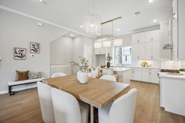 4030 Blossom Street, Houston, TX 77007